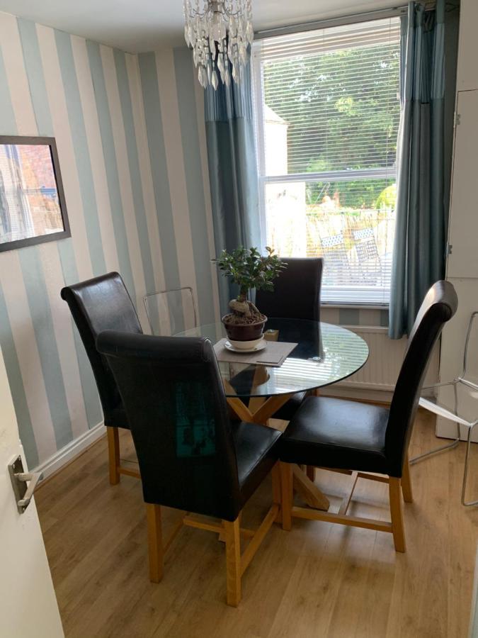 Gillygate Holiday Apartment Йорк Екстериор снимка