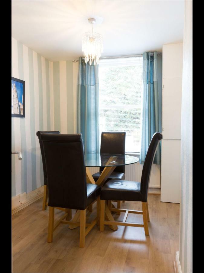 Gillygate Holiday Apartment Йорк Екстериор снимка